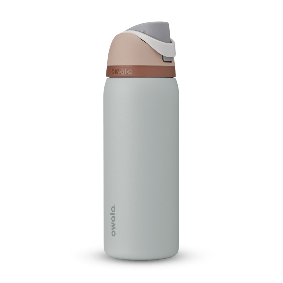 FreeSip® CA Water Bottle IO2D8