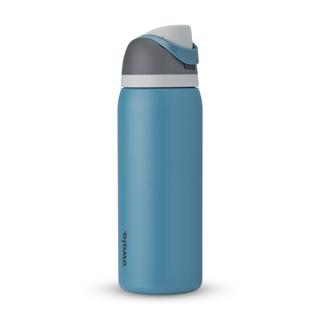 FreeSip® CA Water Bottle IO2D8