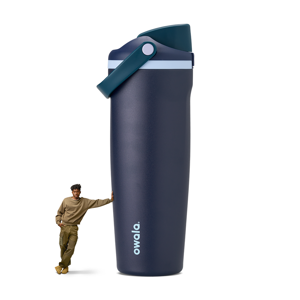 FreeSip® Sway Water Bottle DC0XK2