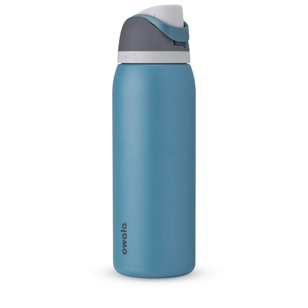 FreeSip® CA Water Bottle IO2D8