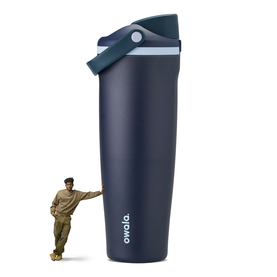 FreeSip® Sway Water Bottle DC0XK2