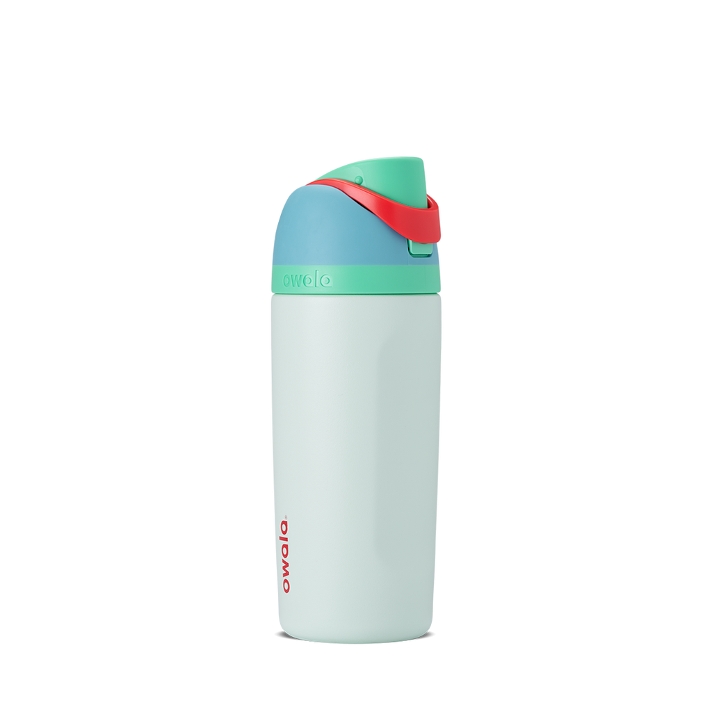 FreeSip® CA Water Bottle IO2D8