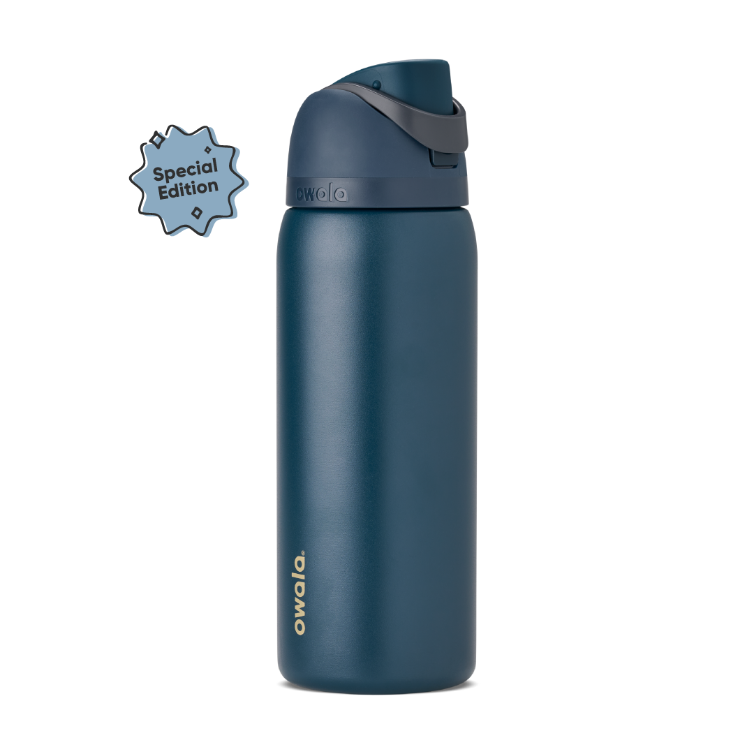 FreeSip® CA Water Bottle IO2D8