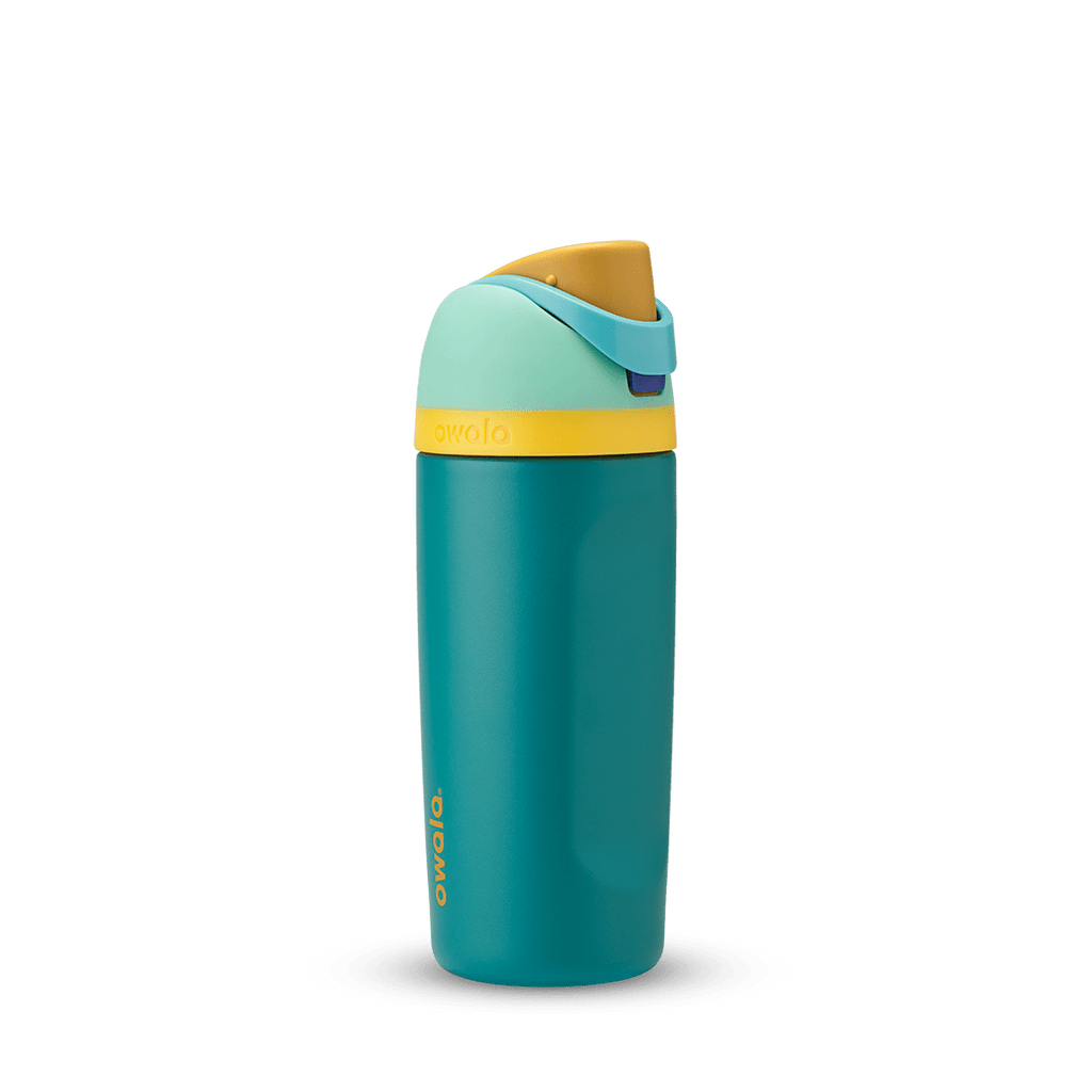 FreeSip® CA Water Bottle IO2D8